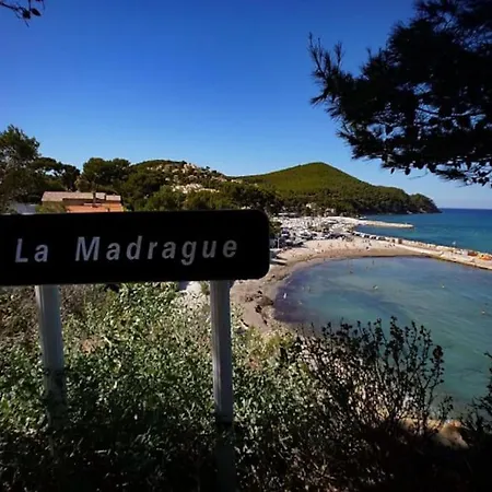 Les Hauts Yourhoshelper Apartman
