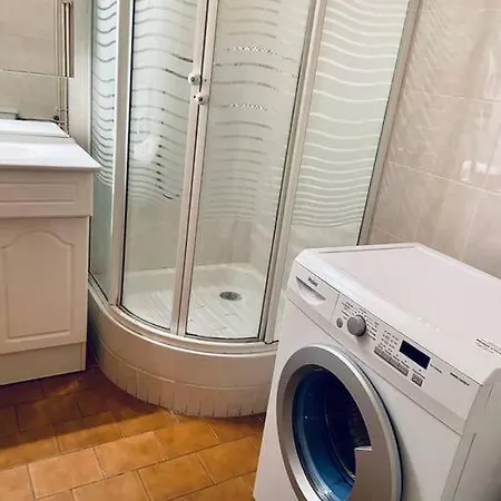 Les Hauts Yourhoshelper Apartman